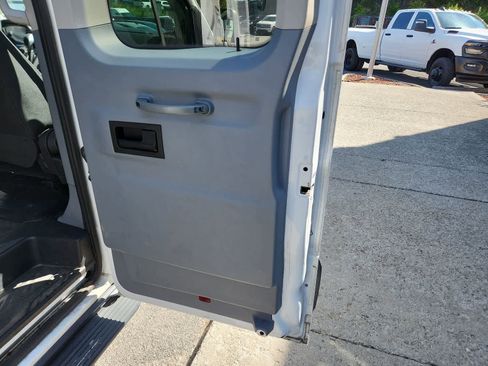 Used 2016 Ford Transit 350 XLT RWD image 24