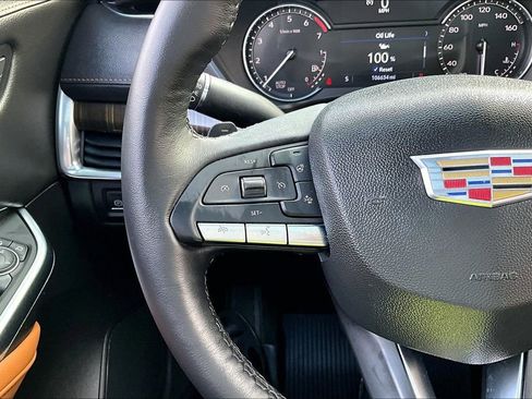 Used 2022 Cadillac XT4 Premium Luxury w/ Cold Weather Package image 26