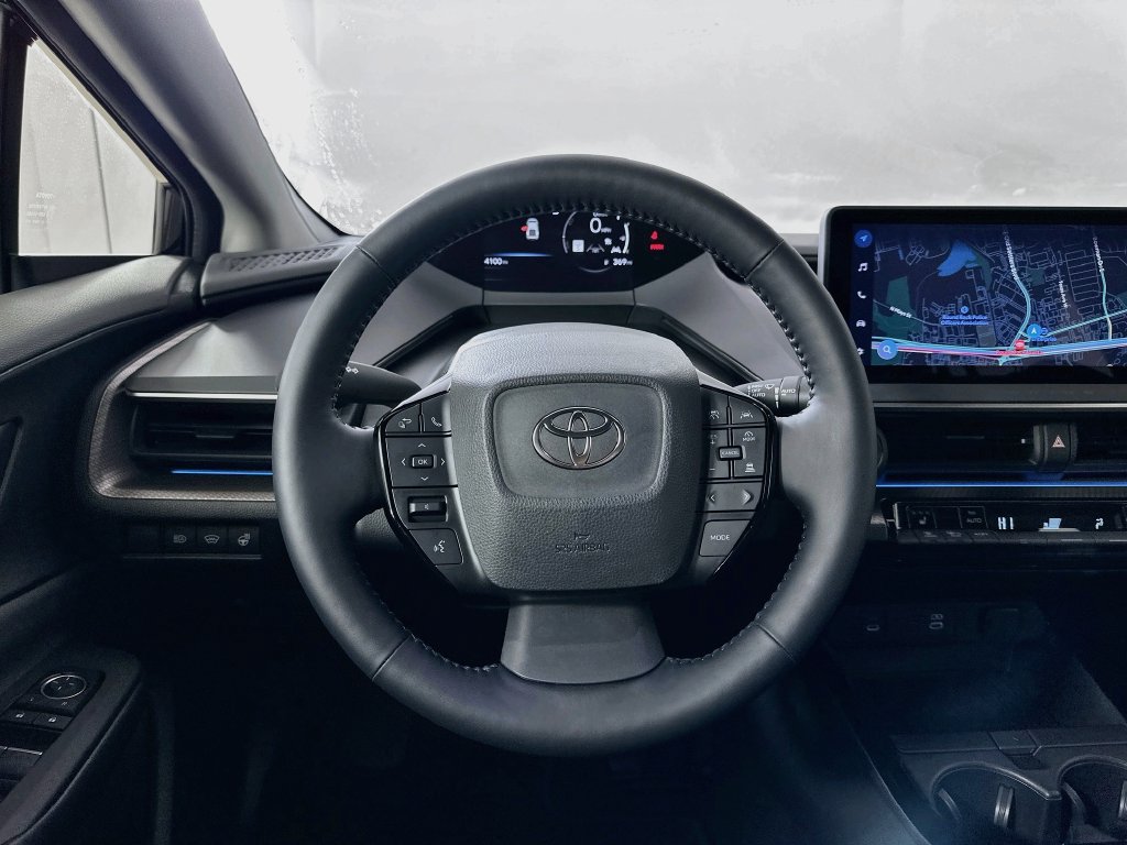 Certified 2026 Toyota Prius XLE FWD image 22