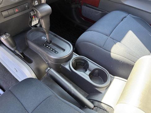 Used 2008 Jeep Wrangler X AWD/4WD image 15