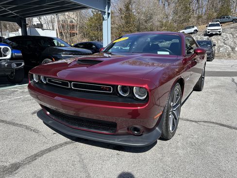 Certified 2023 Dodge Challenger R/T image 2
