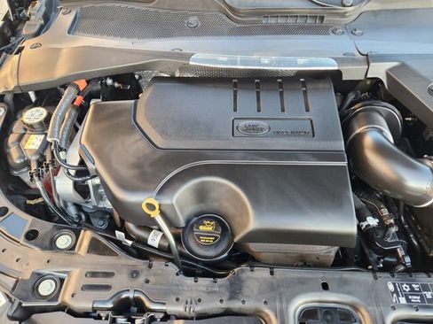 Certified 2025 Land Rover Range Rover Evoque Dynamic SE image 32