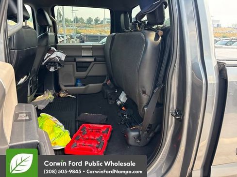 Used 2022 Ford F250 XLT w/ Black Appearance Package AWD/4WD image 10