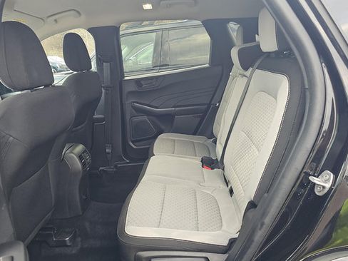 Used 2023 Ford Escape Active AWD/4WD image 7