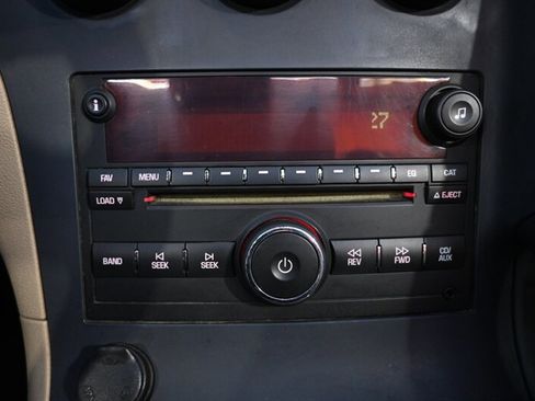 Used 2006 Pontiac Solstice Convertible w/ Premium Package image 37