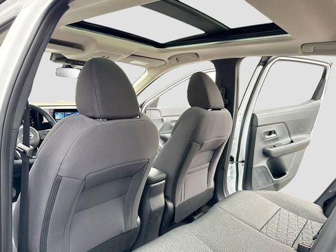 New 2026 Nissan Kicks SV image 6