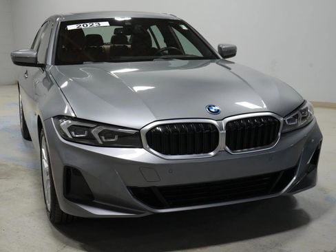 Used 2023 BMW 330e xDrive w/ Premium Package image 13