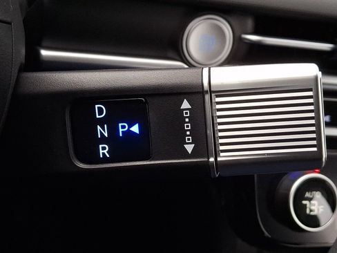 New 2026 Hyundai Tucson Blue SE image 8