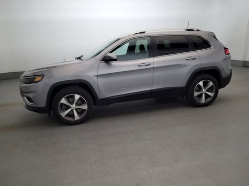 Used 2020 Jeep Cherokee Limited AWD/4WD image 2
