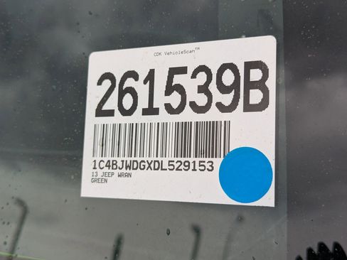 Used 2013 Jeep Wrangler Unlimited Sport image 33