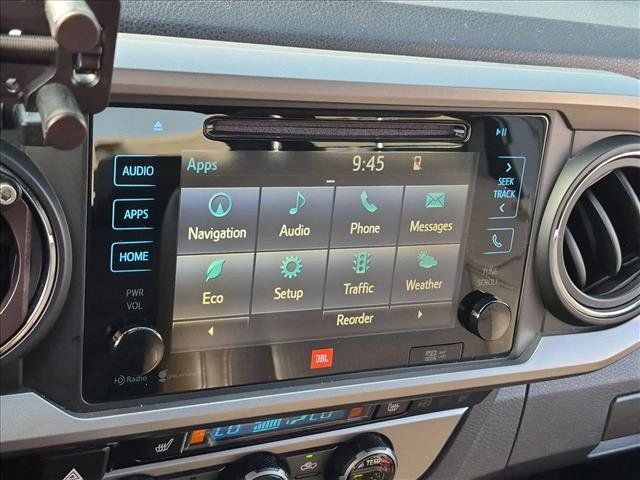 Used 2016 Toyota Tacoma Limited w/ Towing Package RWD image 15