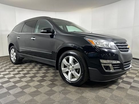 Used 2017 Chevrolet Traverse Premier FWD image 8