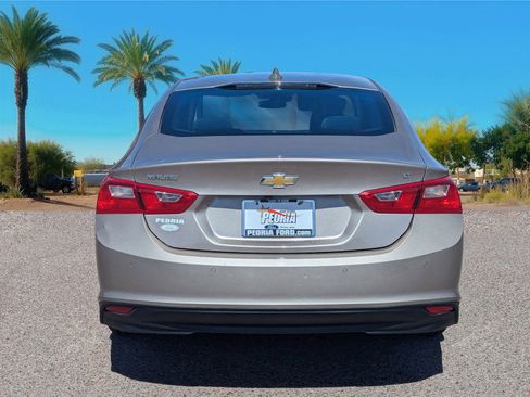 Used 2023 Chevrolet Malibu LT w/ Driver Confidence Package image 4