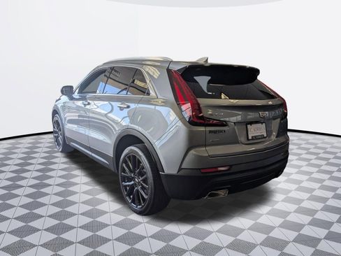 Certified 2023 Cadillac XT4 Luxury w/ Cold Weather Package AWD/4WD image 4