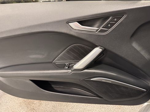 Used 2016 Audi TT 2.0T w/ Technology Package image 15