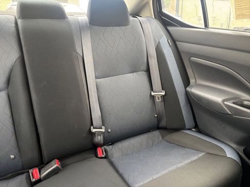 Used 2025 Nissan Versa SV FWD image 35