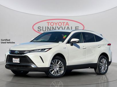 Certified 2021 Toyota Venza XLE w/ Carpet Mat Package (TMS)