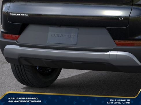 New 2026 Chevrolet TrailBlazer LT w/ LT Cold Weather Package FWD image 24