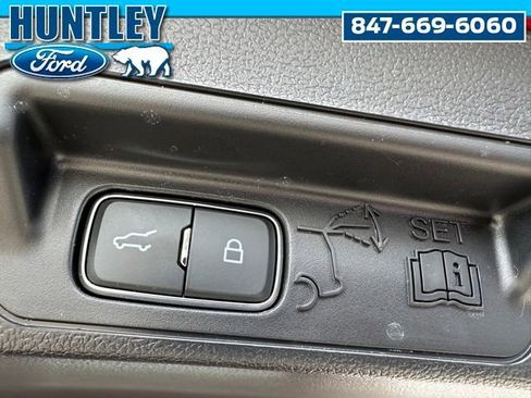 Used 2025 Ford Explorer ST AWD/4WD image 16