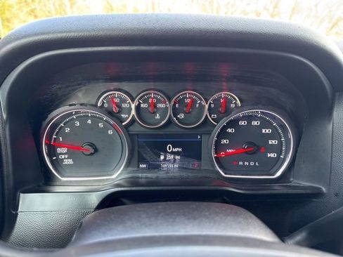 Used 2019 Chevrolet Silverado 1500 LT w/ All-Star Edition image 24