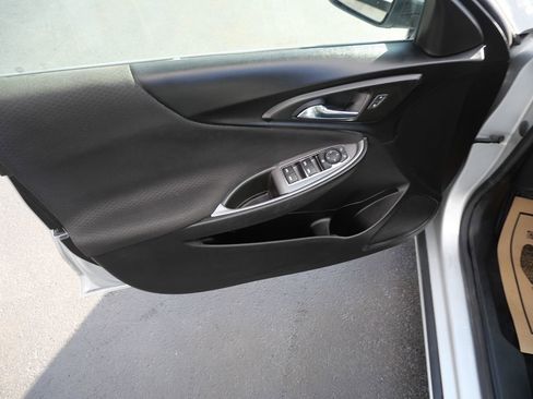 Used 2022 Chevrolet Malibu LT image 20