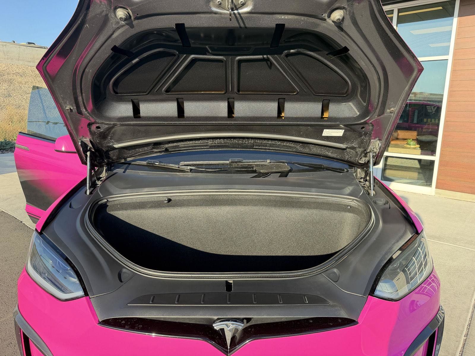Used 2025 Tesla Model X AWD/4WD image 25