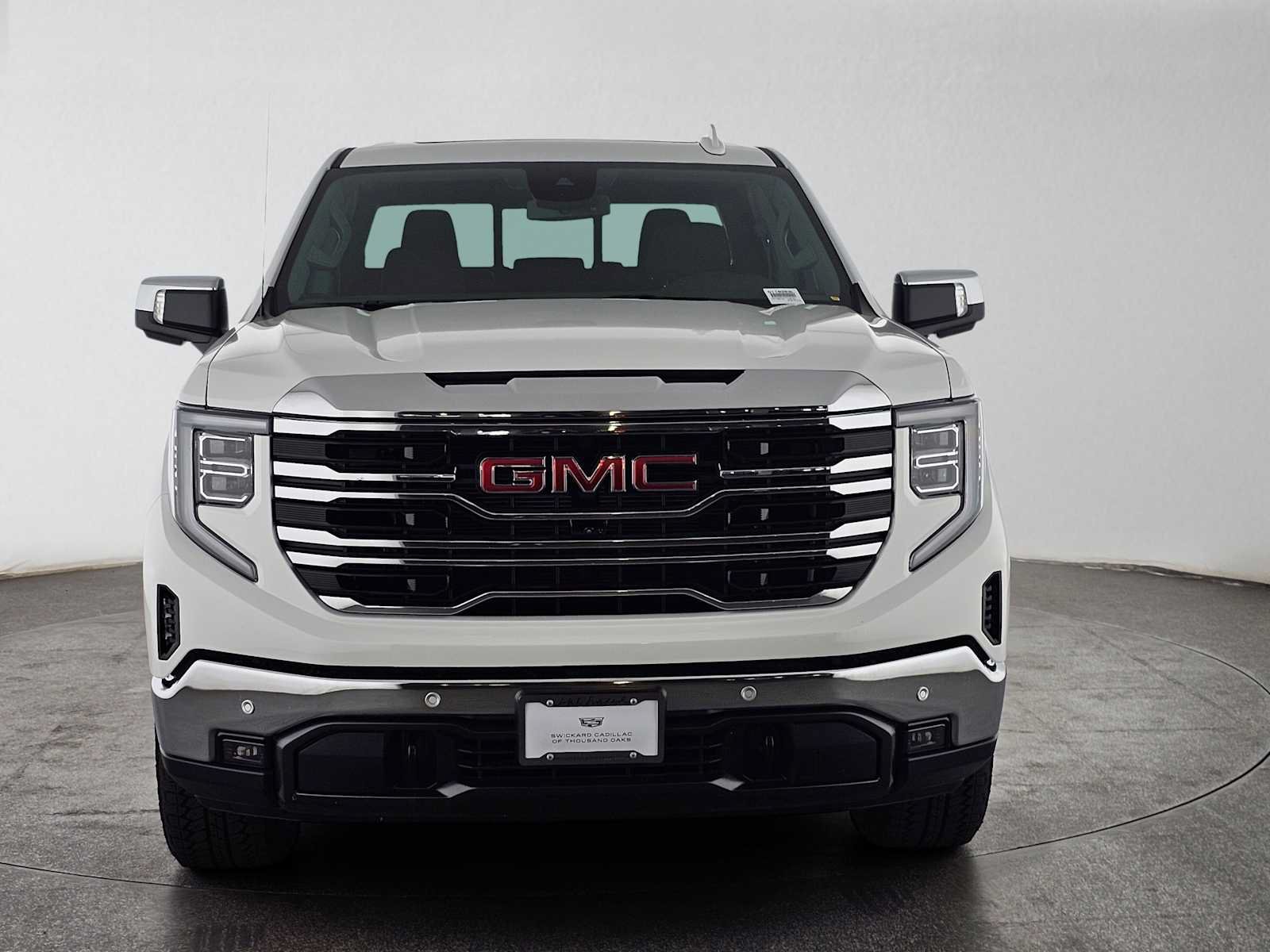 Used 2026 GMC Sierra 1500 SLT w/ SLT Premium Package AWD/4WD image 8
