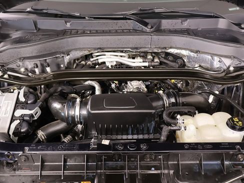 Used 2020 Ford Explorer ST w/ ST Street Pack image 21