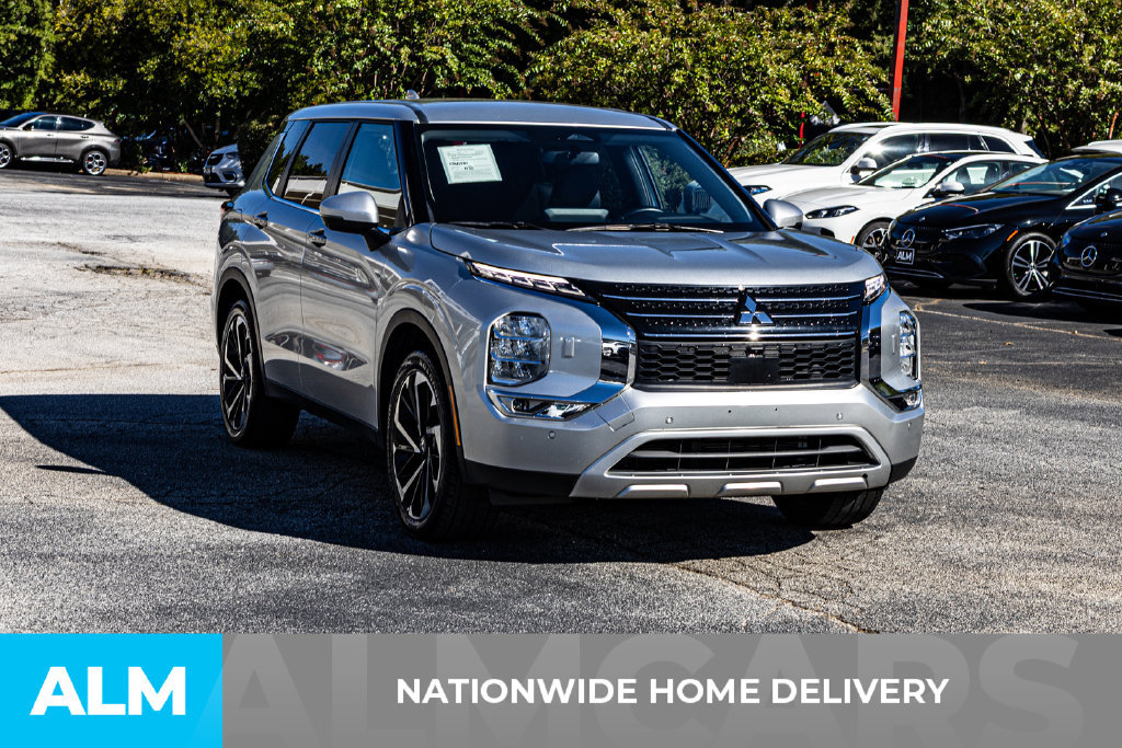 Used 2024 Mitsubishi Outlander SE AWD/4WD image 4
