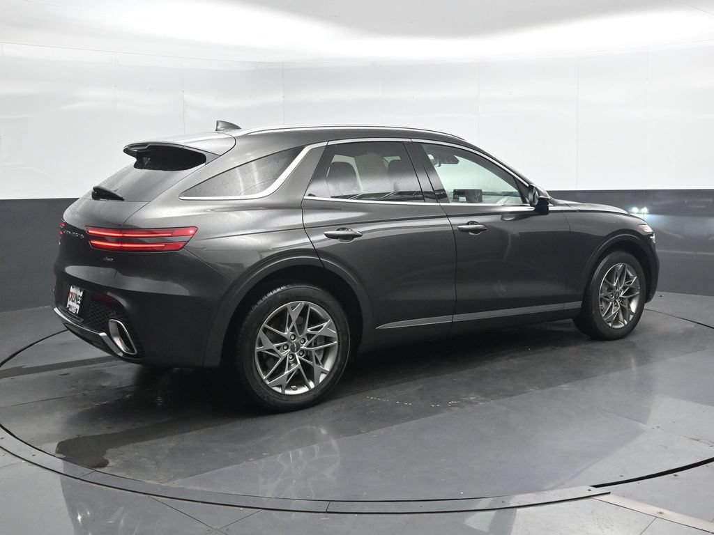 Used 2025 Genesis GV70 2.5T AWD/4WD image 2