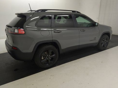 Used 2021 Jeep Cherokee Latitude AWD/4WD image 10