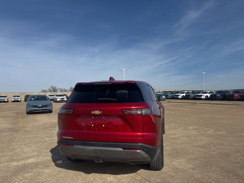 Used 2026 Chevrolet Equinox LT image 20