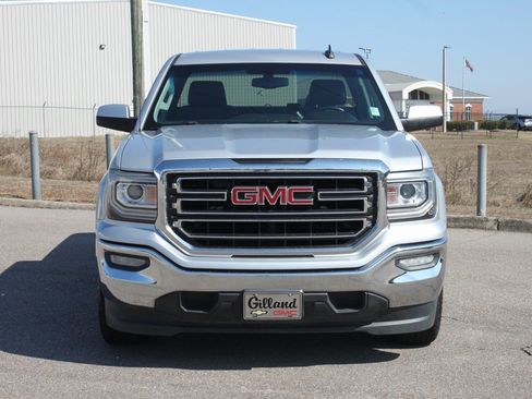 Used 2017 GMC Sierra 1500 SLE w/ SLE Value Package image 3