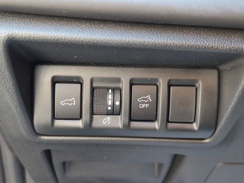 Used 2025 Subaru Outback Touring XT AWD/4WD image 36