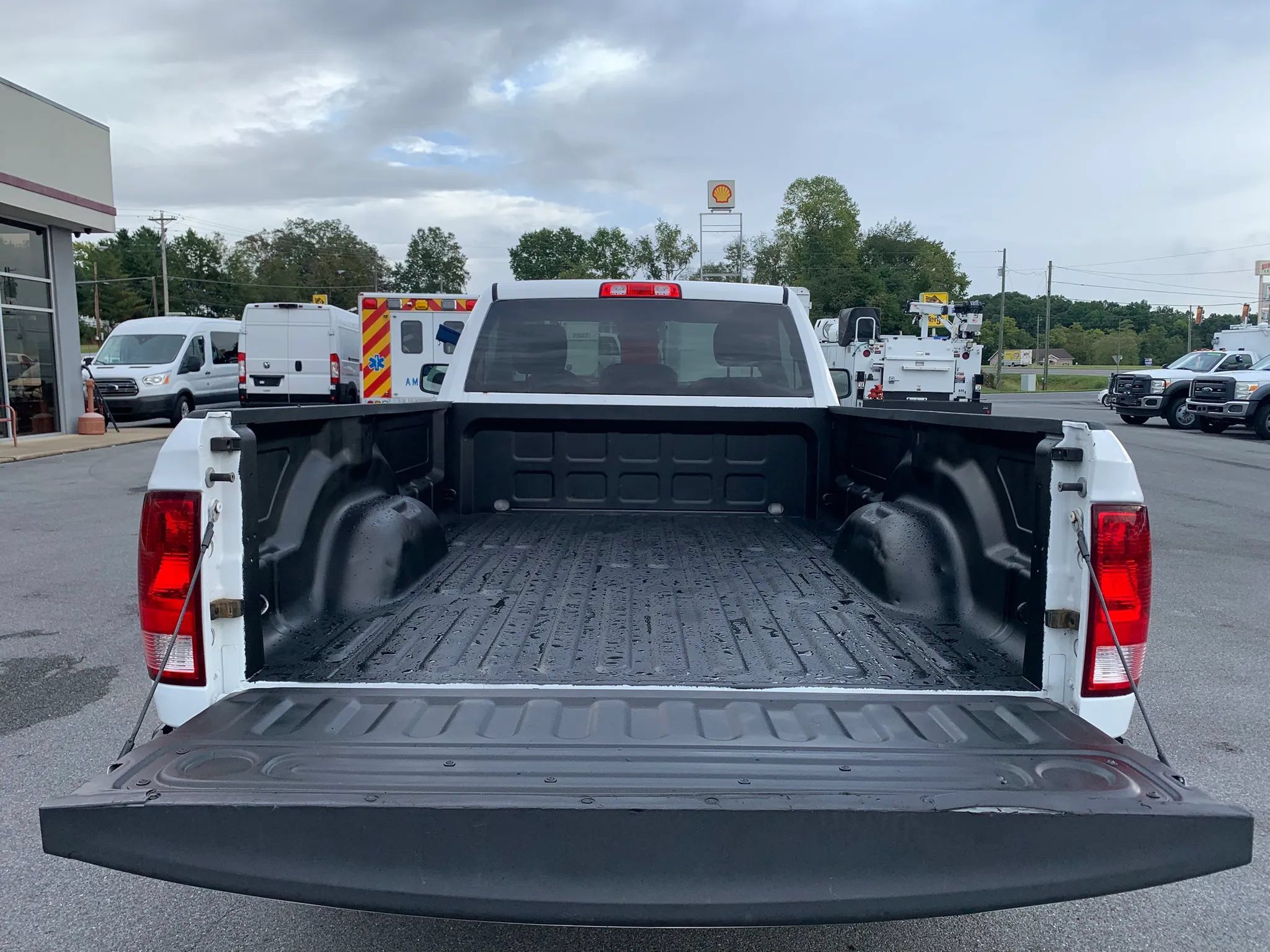 Used 2017 RAM 1500 Tradesman w/ Power & Remote Entry Group RWD image 21