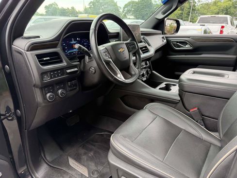 Certified 2023 Chevrolet Tahoe Premier w/ Premium Package AWD/4WD image 13