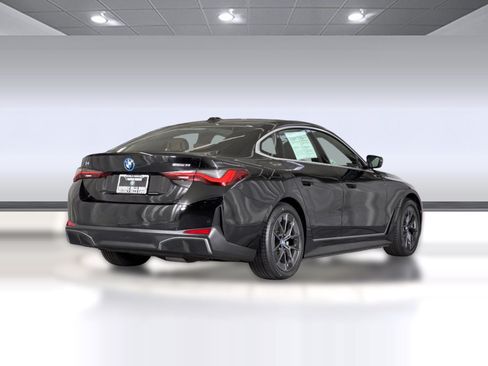 Used 2023 BMW i4 eDrive35 w/ Premium Package RWD image 8