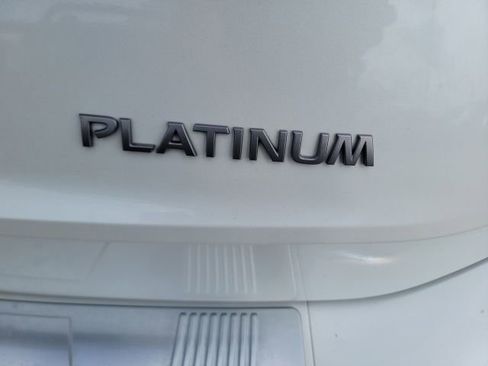 Used 2025 Nissan Rogue Platinum FWD image 6