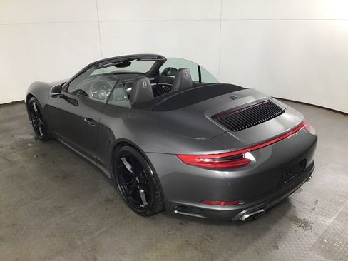 Certified 2017 Porsche 911 Carrera 4 AWD/4WD image 29