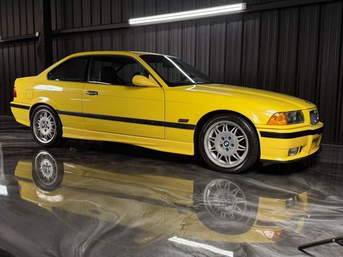 Used 1995 BMW M3 Coupe RWD image 22