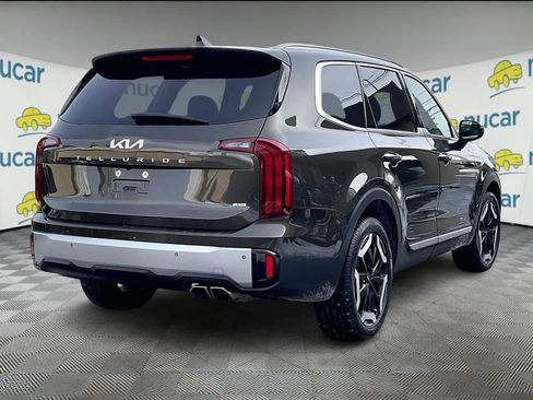 Used 2023 Kia Telluride S w/ S Sunroof Package image 6