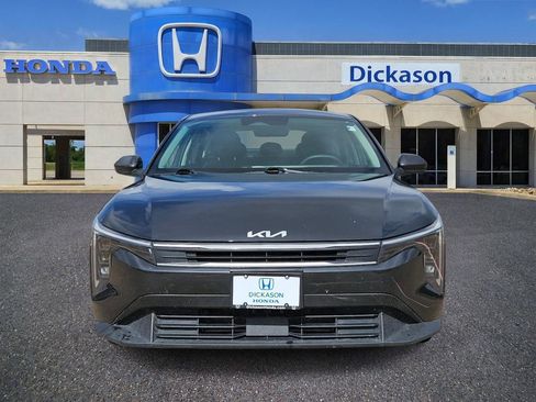 Used 2025 Kia K4 FWD image 2