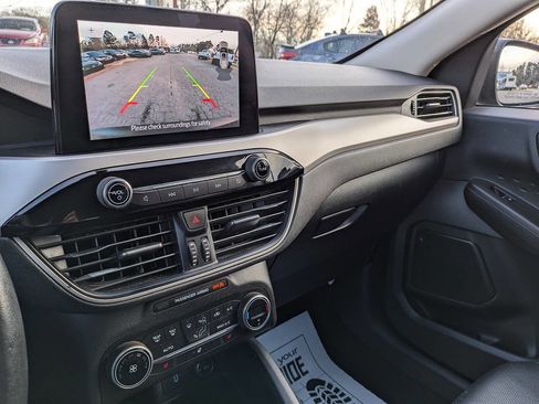 Used 2020 Ford Escape SEL image 14