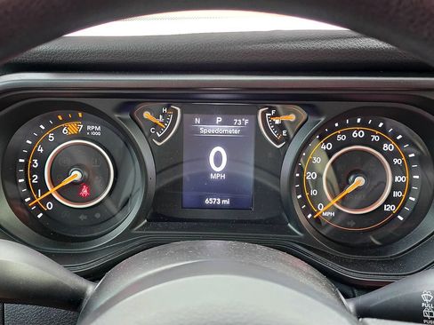 Used 2024 Jeep Wrangler Sport AWD/4WD image 27