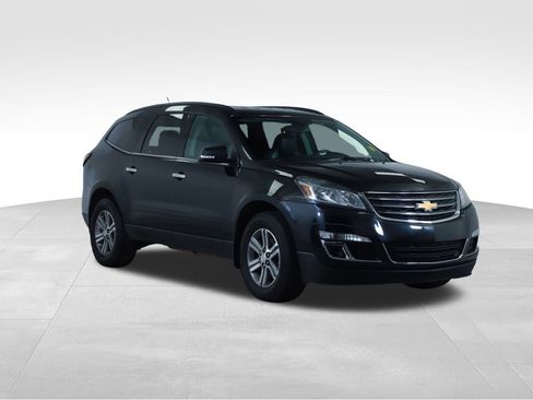 Used 2015 Chevrolet Traverse LT image 7