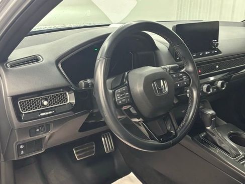 Used 2022 Honda Civic Sport image 11