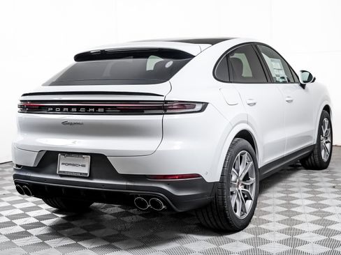 New 2026 Porsche Cayenne Coupe image 10
