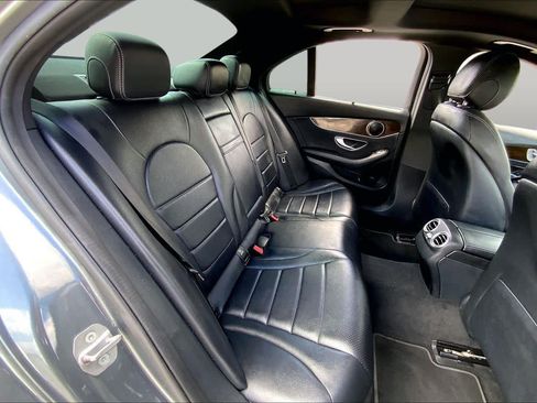 Used 2018 Mercedes-Benz C 300 Sedan w/ Premium Package image 19