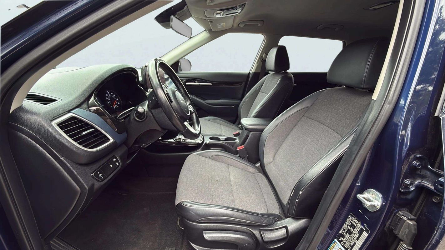 Used 2022 Kia Seltos Nightfall Edition AWD/4WD image 14