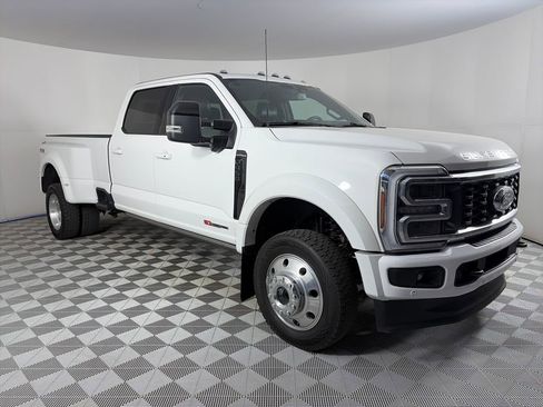 Certified 2025 Ford F450 Platinum w/ FX4 Off-Road Package image 1